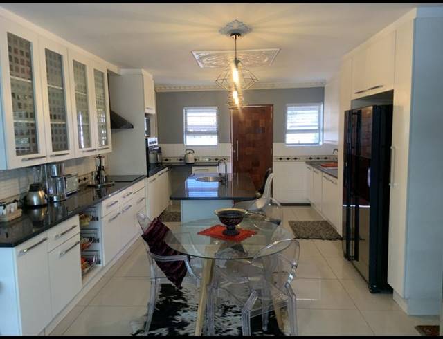 3 BEDROOM HOUSE FOR SALE IN ARUNDO ESTATE